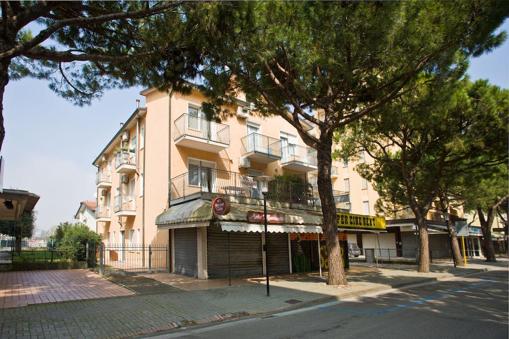 Villa Hanna Lido di Jesolo Exterior photo